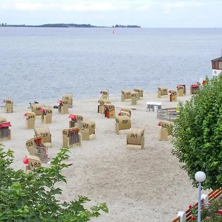 Panorama - Dos01043-cyc * Laboe